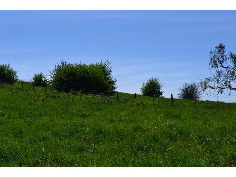 61 McFarlane Street, Benambra VIC 3900