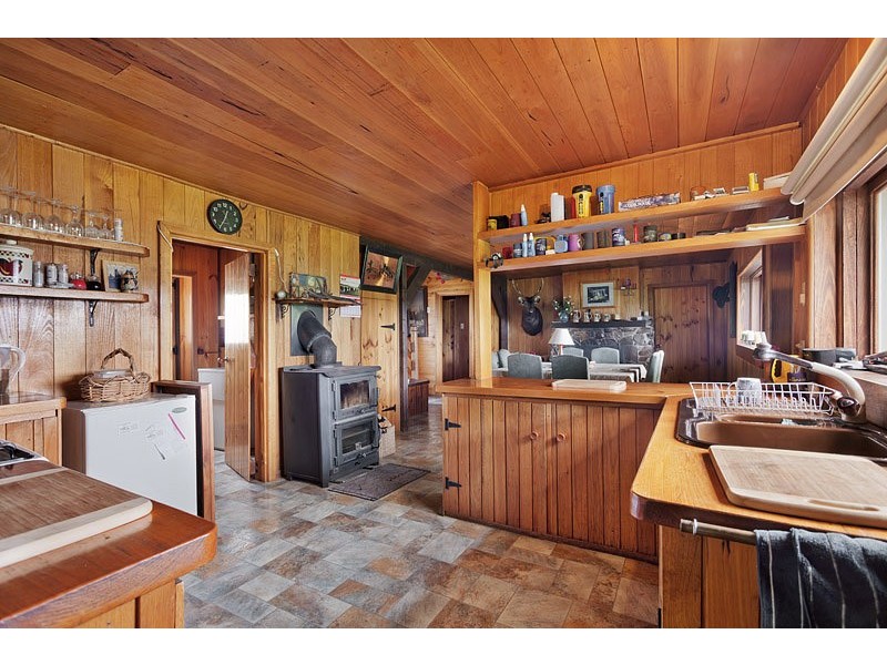 941 BROOKVILLE ROAD, THE STONEHOUSE, Brookville VIC 3896