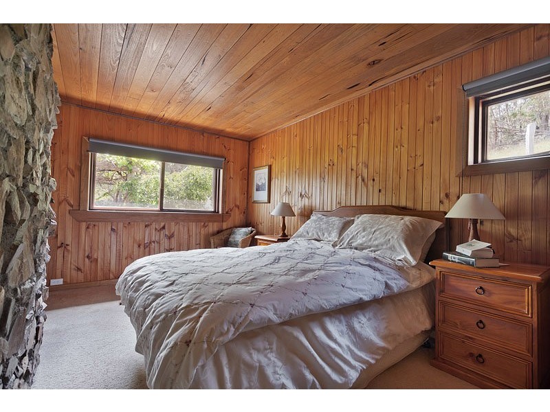 941 BROOKVILLE ROAD, THE STONEHOUSE, Brookville VIC 3896