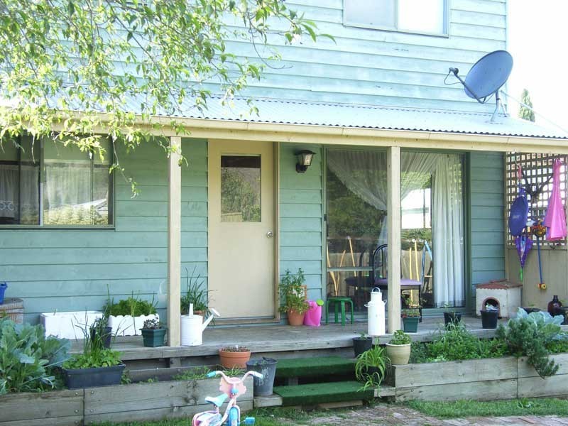 166A and 166 Day Avenue, Omeo VIC 3898
