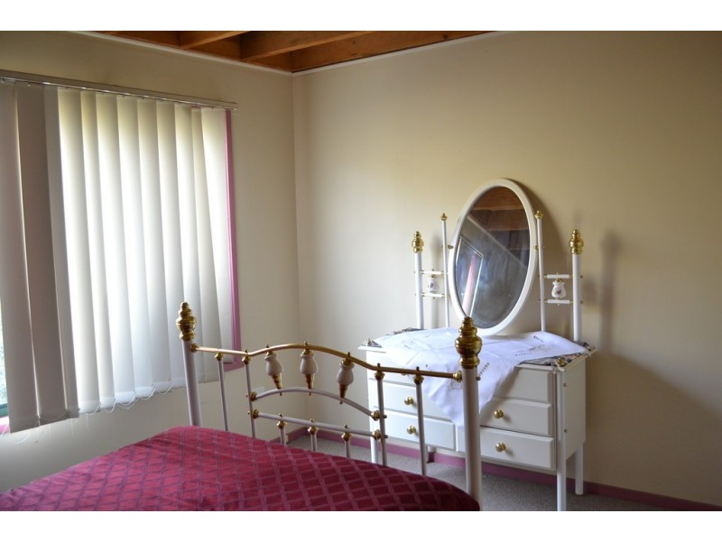 Unit 2, 18A Crisp Street, Omeo VIC 3898