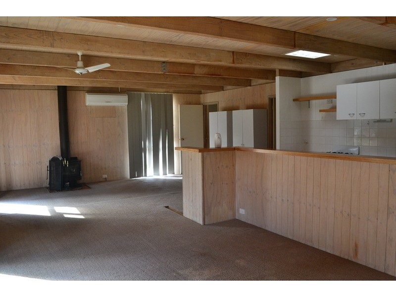 12 Crisp Street, Omeo VIC 3898