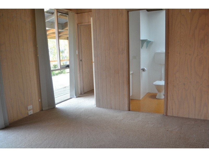 12 Crisp Street, Omeo VIC 3898