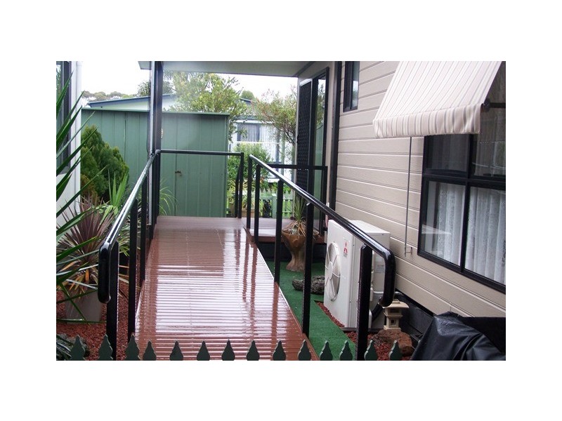 36 / 86 Golf Links Road, Lakes Entrance VIC 3909