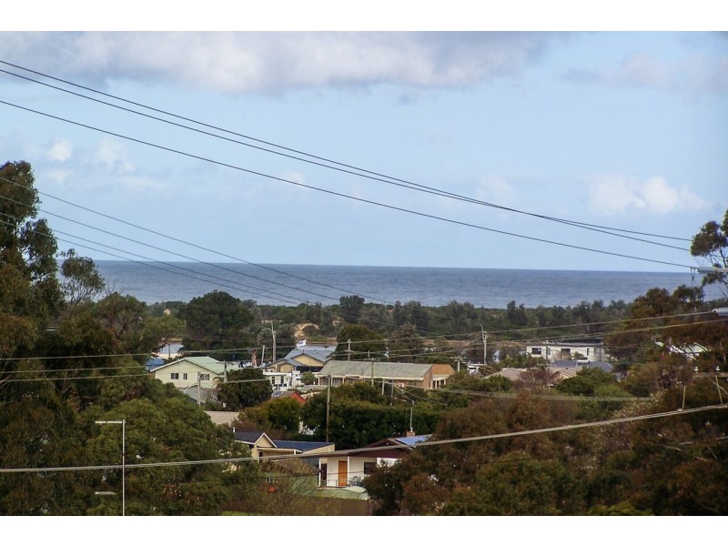 103 MYER STREET, Lakes Entrance VIC 3909