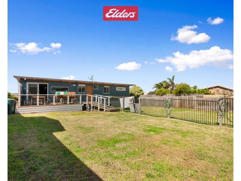 103 Myer Street, Lakes Entrance VIC 3909