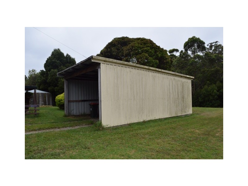 26 Nowa Nowa-Old Buchan Road, Nowa Nowa VIC 3887