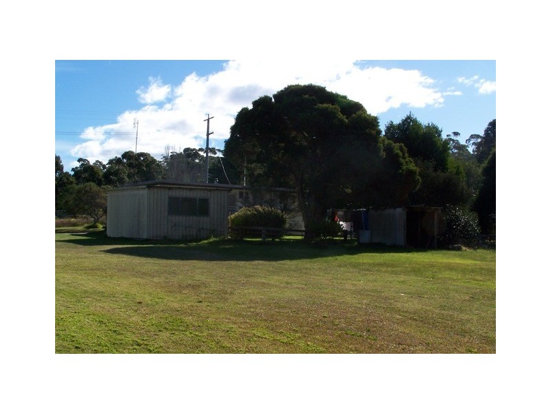 26 Nowa Nowa-Old Buchan Road, Nowa Nowa VIC 3887