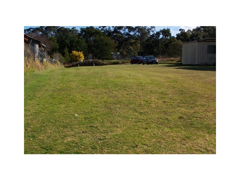 26 Nowa Nowa-Old Buchan Road, Nowa Nowa VIC 3887