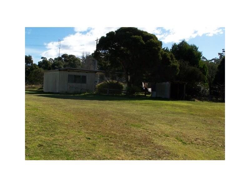 26 Nowa Nowa-Old Buchan Road, Nowa Nowa VIC 3887
