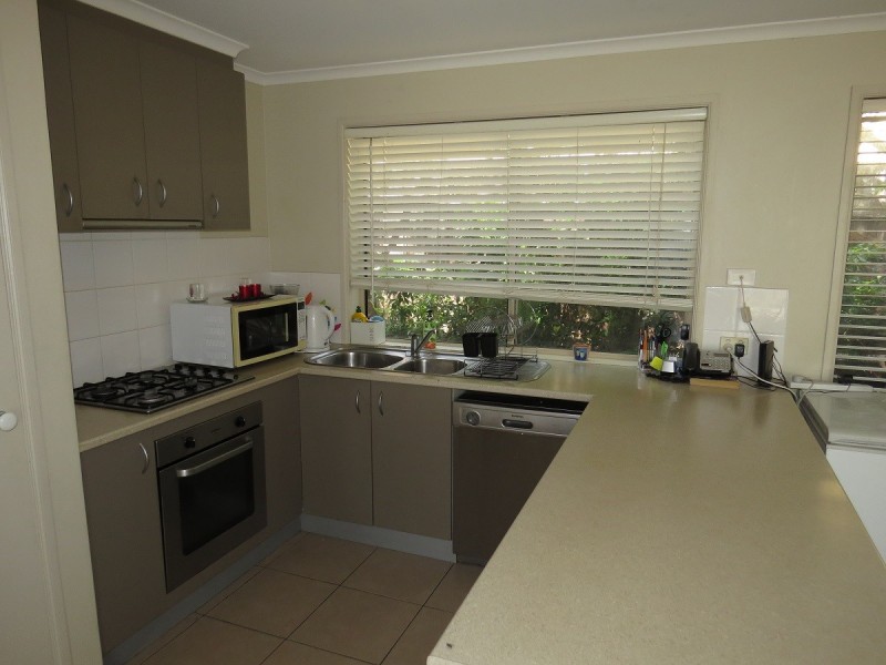 21 Mist Street, Lakes Entrance VIC 3909