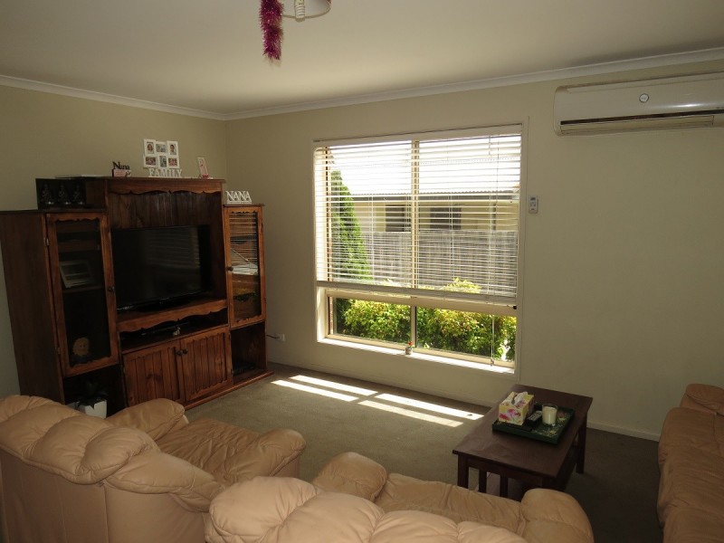 21 Mist Street, Lakes Entrance VIC 3909