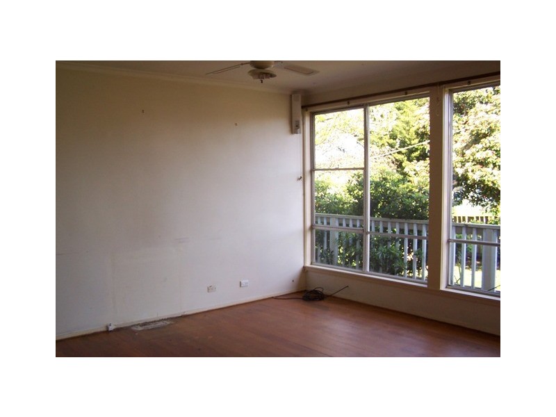 84 Carpenter Street, Lakes Entrance VIC 3909