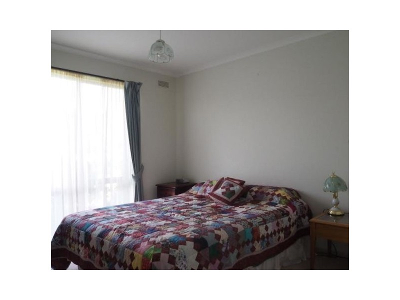 16 Hardie Street, Lakes Entrance VIC 3909