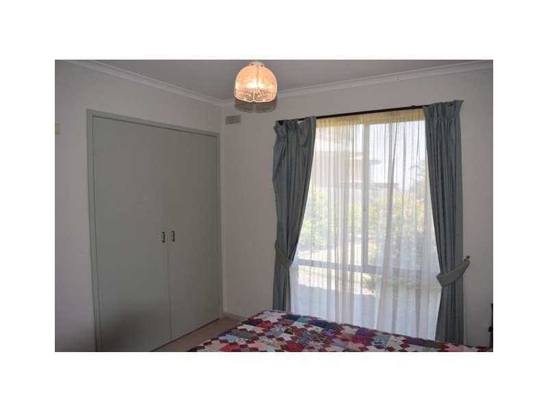 16 Hardie Street, Lakes Entrance VIC 3909