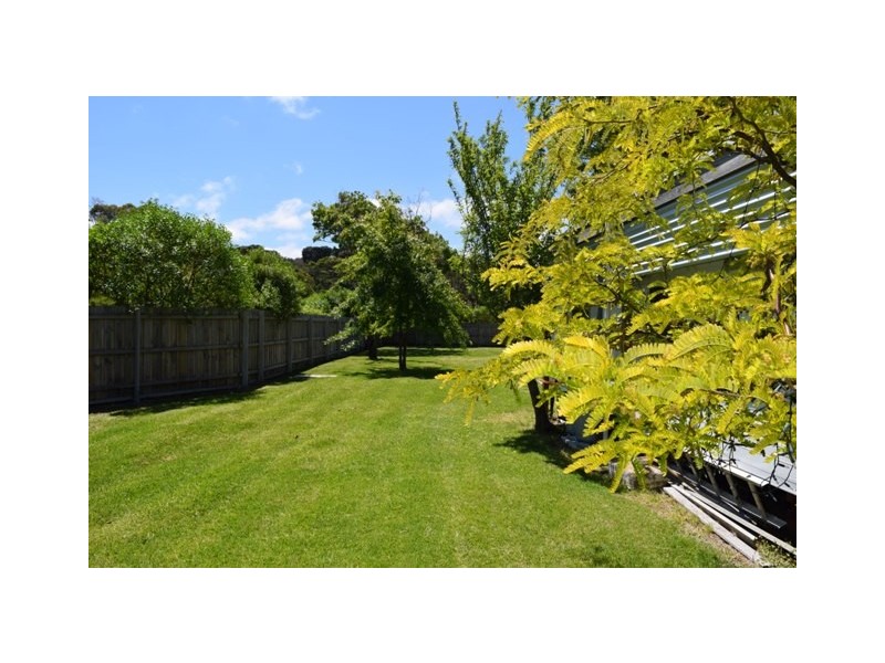 7 Willis Street, Lakes Entrance VIC 3909