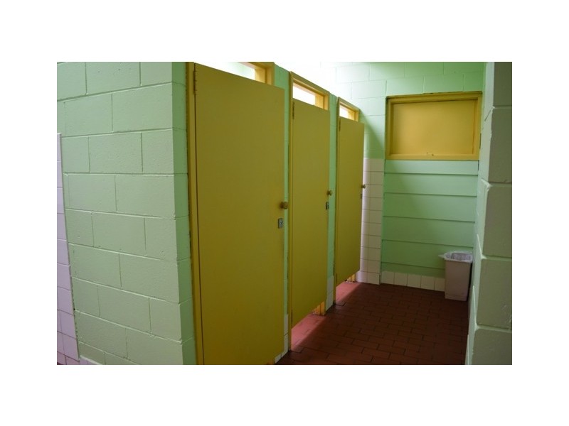 7 Willis Street, Lakes Entrance VIC 3909