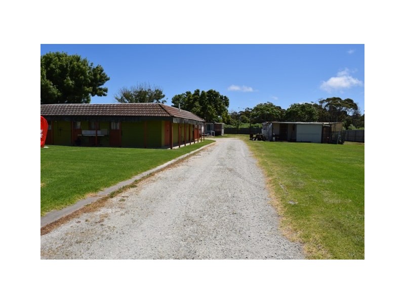 7 Willis Street, Lakes Entrance VIC 3909