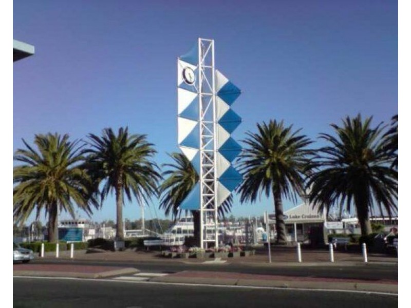 3 271 Esplanade, Lakes Entrance VIC 3909