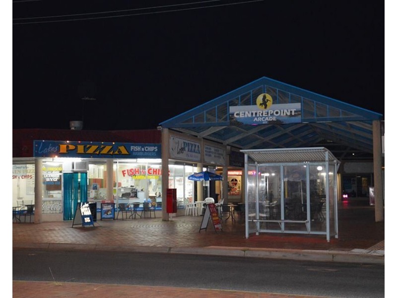 3 271 Esplanade, Lakes Entrance VIC 3909