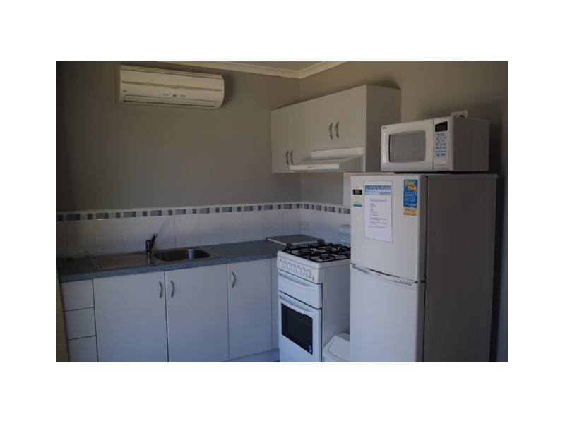 7 Willis Street, Lakes Entrance VIC 3909