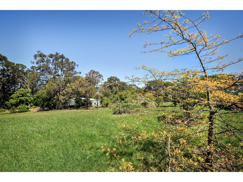 21 WIDDIS ROAD, Kalimna VIC 3909