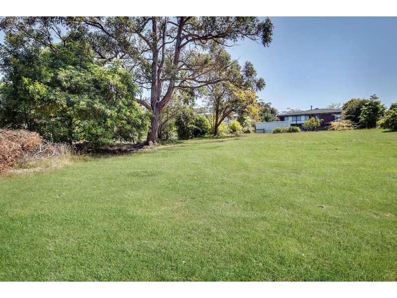 21 WIDDIS ROAD, Kalimna VIC 3909