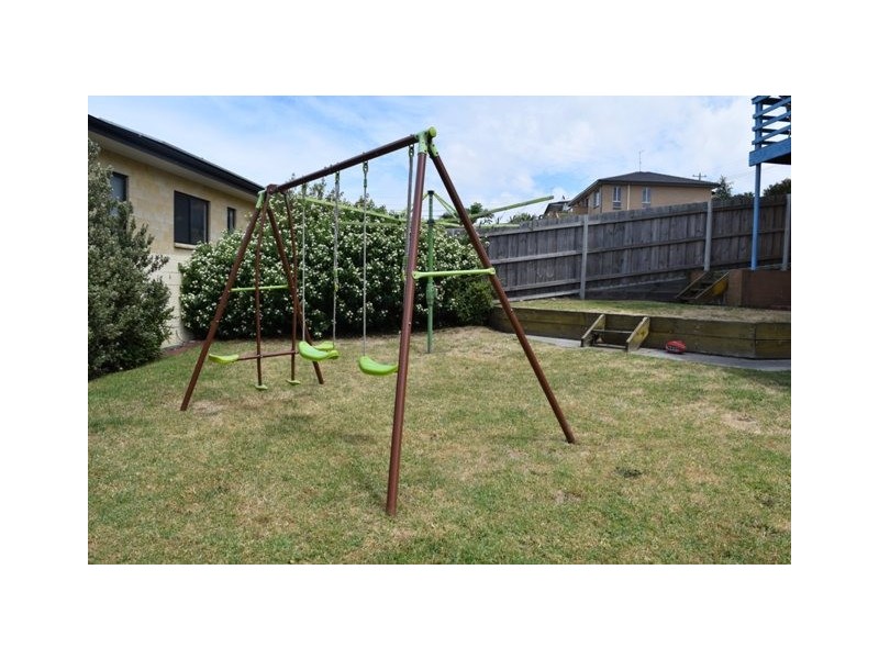 39 O’Neills Road, Lakes Entrance VIC 3909