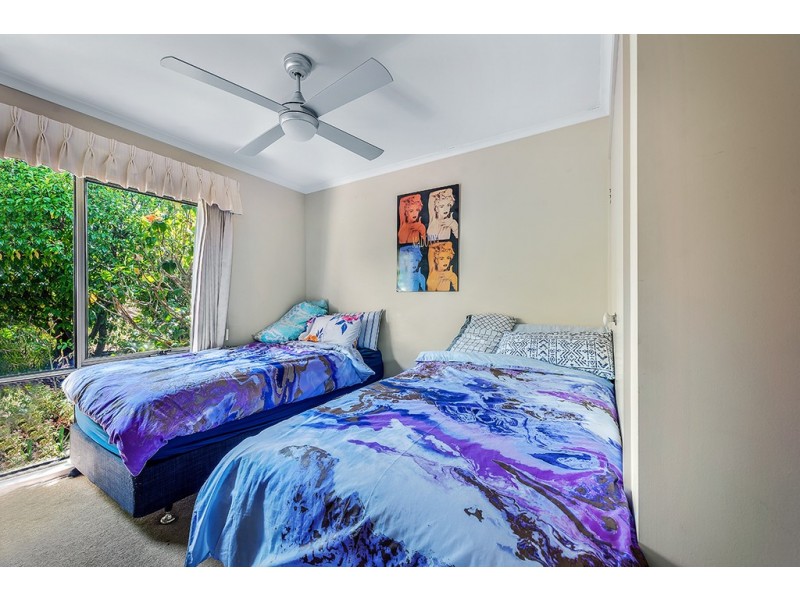 67 Capes Road, Lakes Entrance VIC 3909