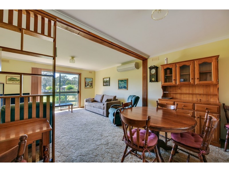 10 ADSAL COURT, Metung VIC 3904