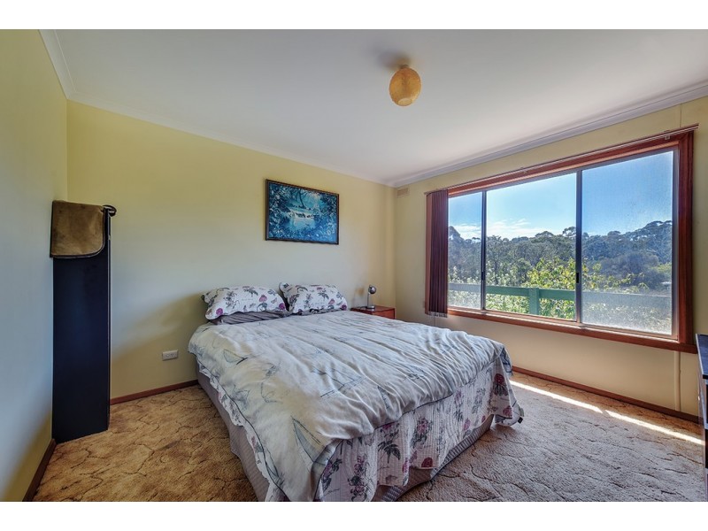 10 ADSAL COURT, Metung VIC 3904