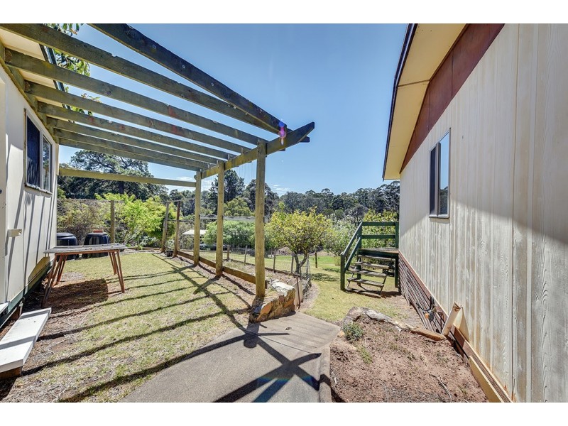 10 ADSAL COURT, Metung VIC 3904