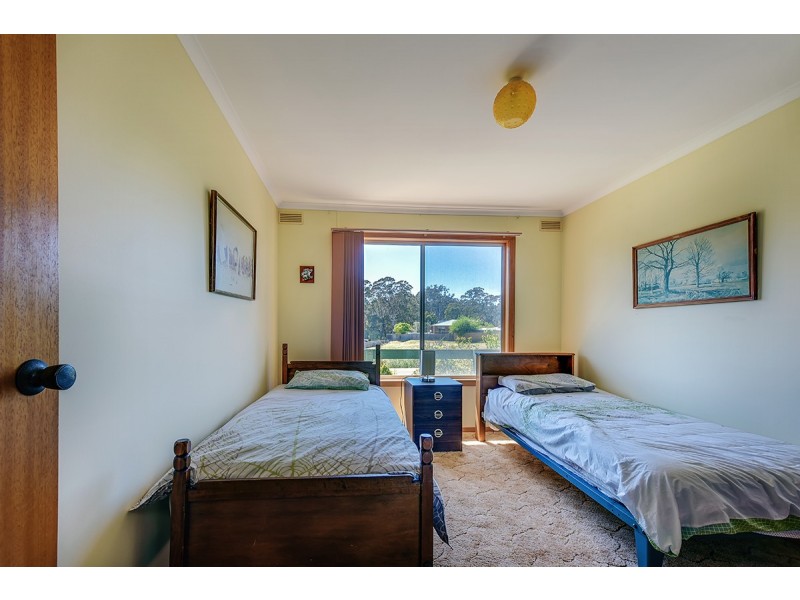 10 ADSAL COURT, Metung VIC 3904