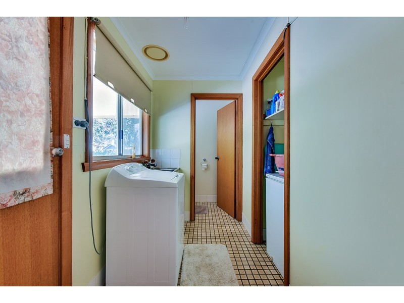 10 ADSAL COURT, Metung VIC 3904