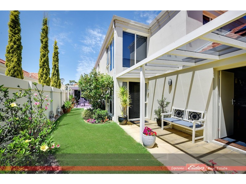 12/122 Golf Links Road, Lakes Entrance VIC 3909