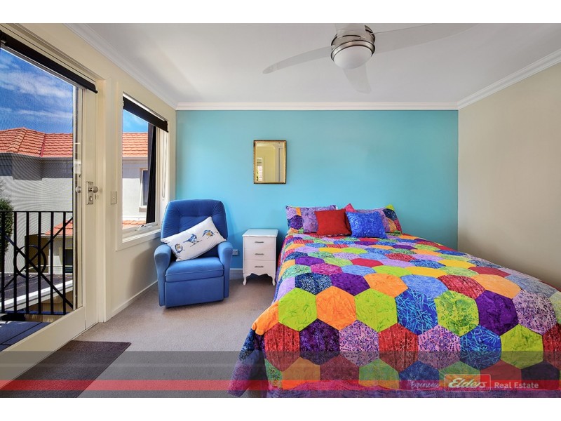 12/122 Golf Links Road, Lakes Entrance VIC 3909