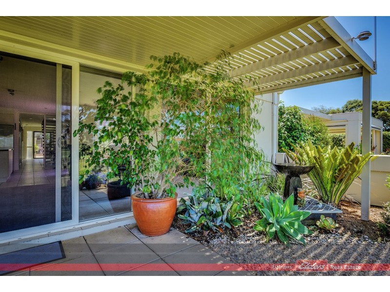 12/122 Golf Links Road, Lakes Entrance VIC 3909