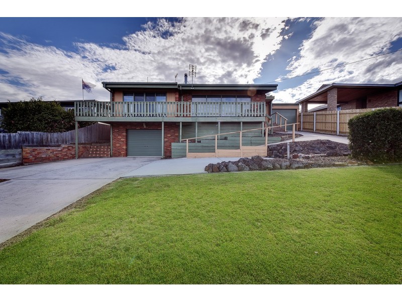 105 Myer Street, Lakes Entrance VIC 3909