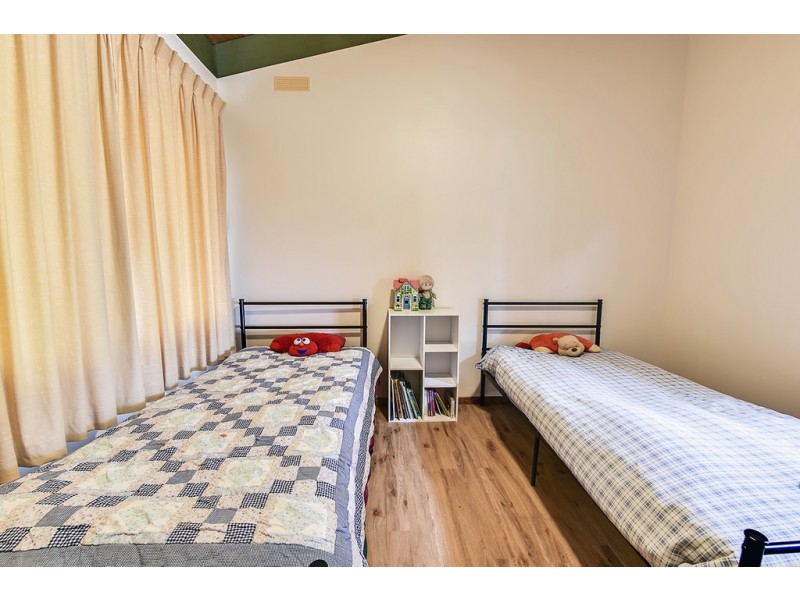 105 Myer Street, Lakes Entrance VIC 3909