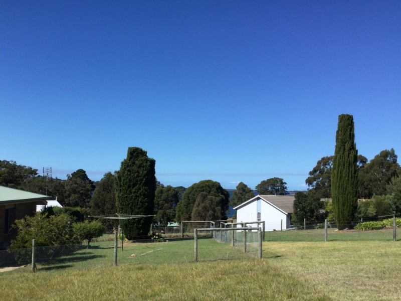 20 CHRISTMAS STREET, Metung VIC 3904