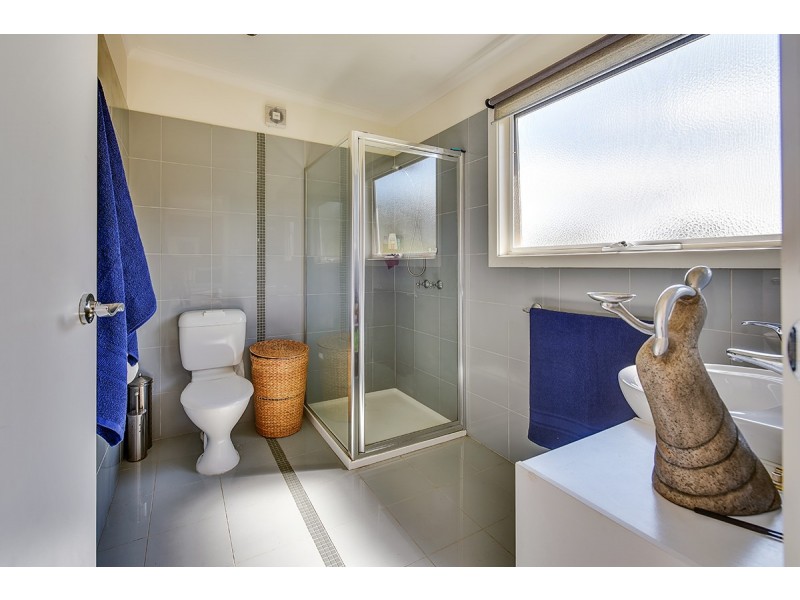 7 New Street, Lakes Entrance VIC 3909