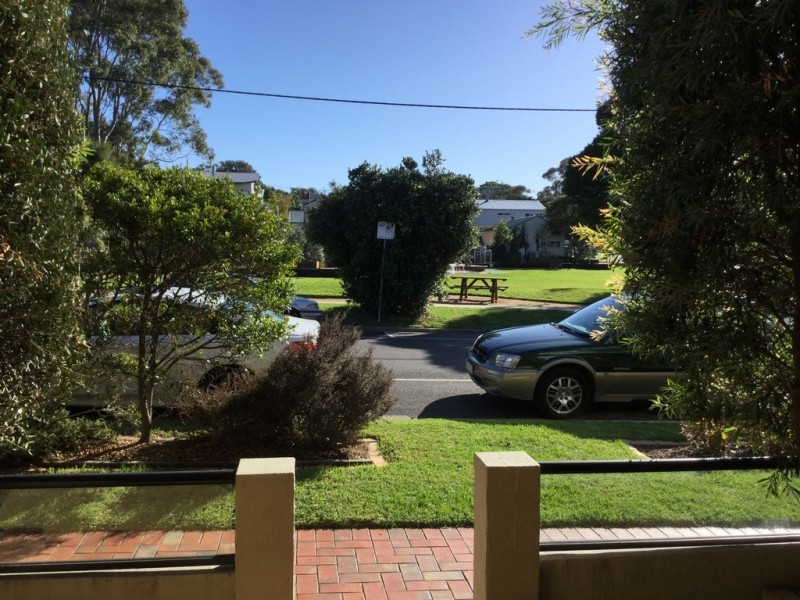 1/11 Kurnai Avenue, Metung VIC 3904