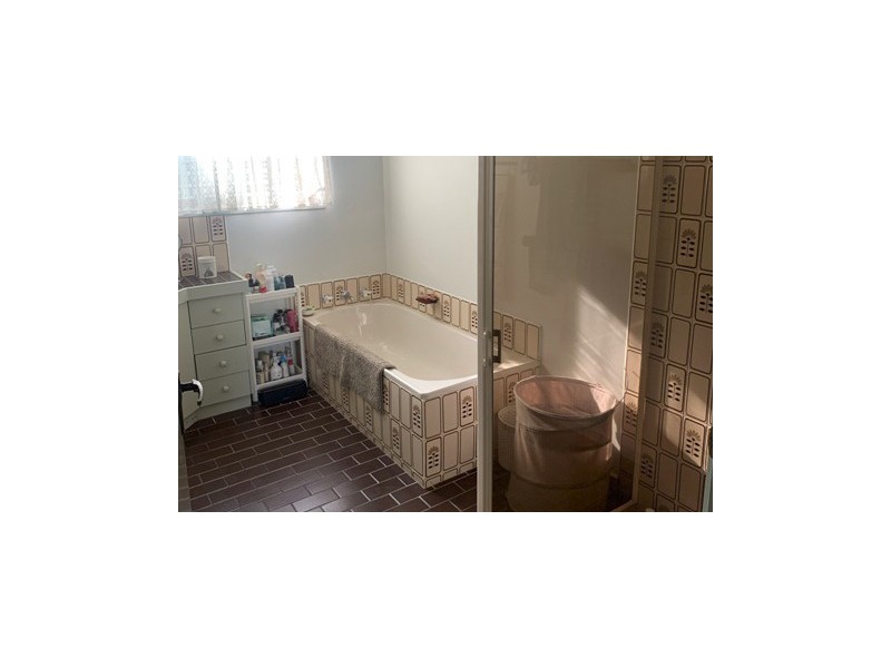 16 Hardie Street, Lakes Entrance VIC 3909