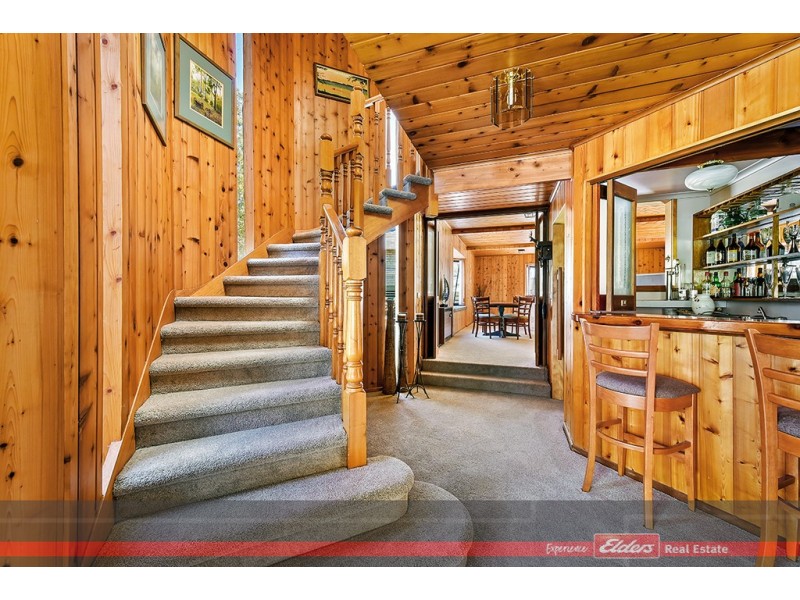 20 Secomb Close, Lakes Entrance VIC 3909