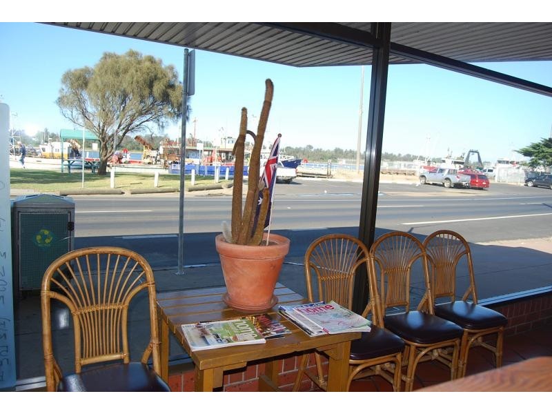 521 Esplanade, Lakes Entrance VIC 3909