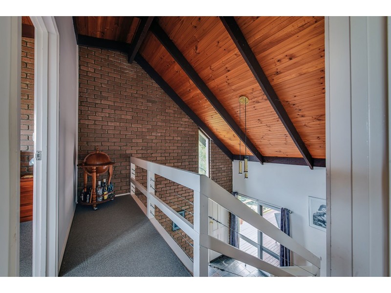 11 LAKE GROVE, Metung VIC 3904