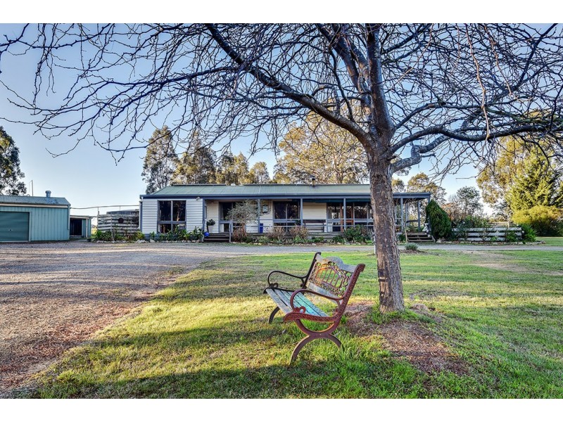 430 Swan Reach Road, Bumberrah VIC 3902