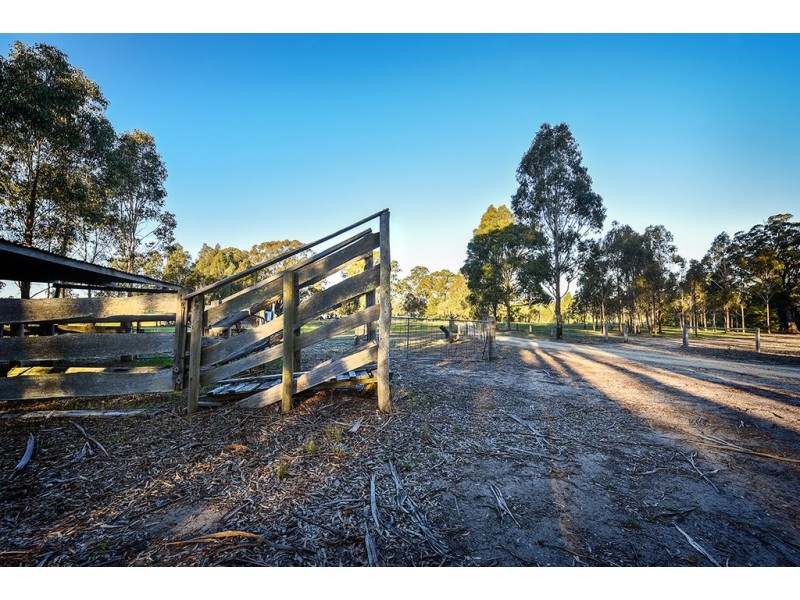 430 Swan Reach Road, Bumberrah VIC 3902