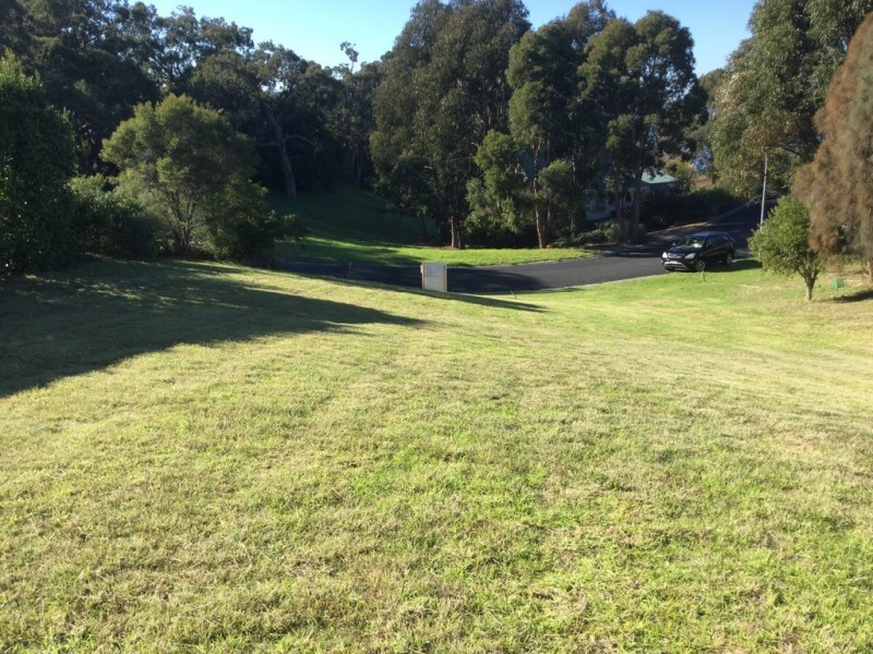 4 BANCROFT PLACE, Metung VIC 3904