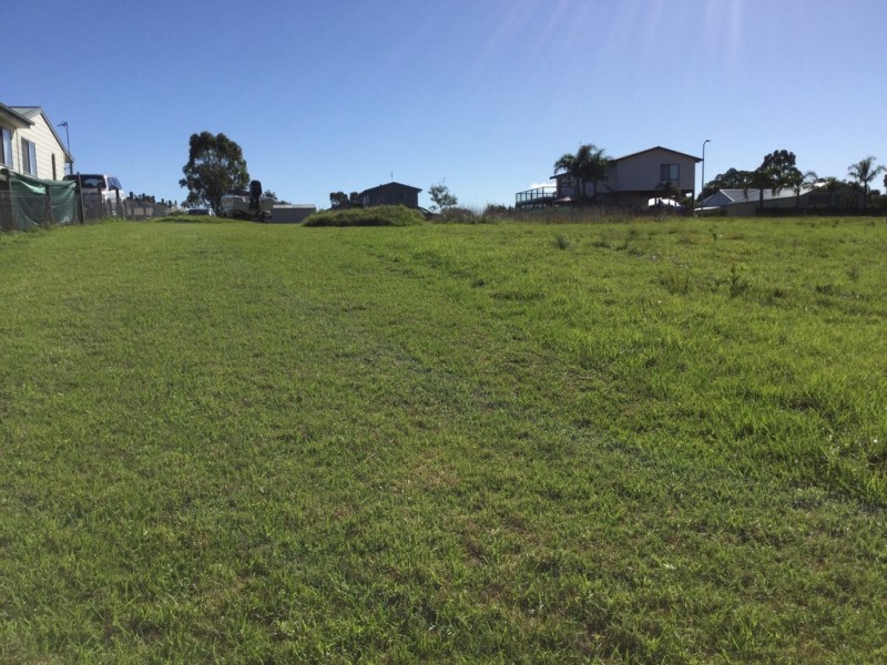 11 SEAGULL AVENUE, Metung VIC 3904